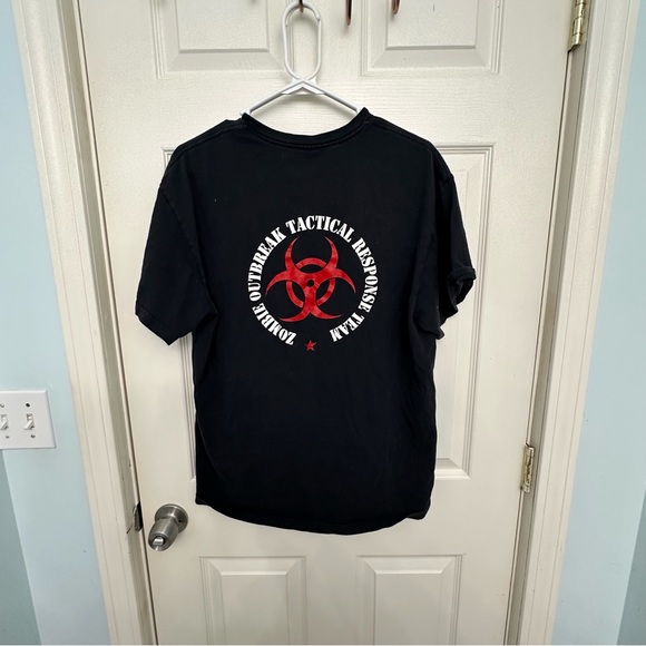 Zombie tactical response graphic tee - Picture 1 of 4